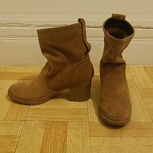 White Mountain boots